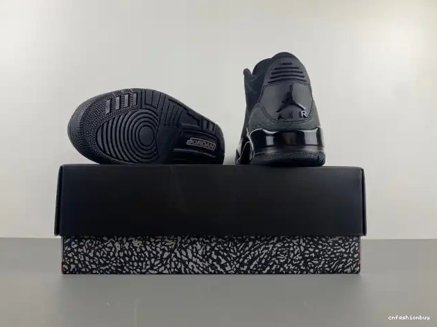 3 Cat Air Jordan CT8532-001 Black 0403